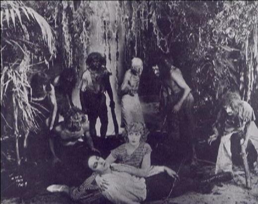 still-scene-plunder-2 I have no idea what's happening here, as it, or anything like it, was included in the 16 minutes of Plunder that I viewed, but it looks pretty serious for Mr. Jones.